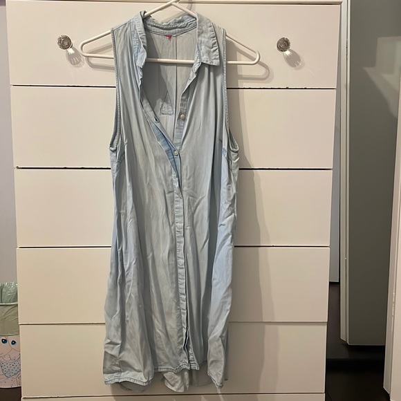 Jean button down dress - Picture 1 of 3
